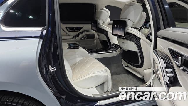 Mercedes-Benz S-Class 2022 — Фото 11/20