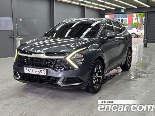 Kia Sportage 2023 — Şəkil 10/10