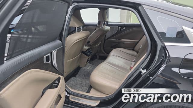 Kia K8 2022 — ფოტო 11/20