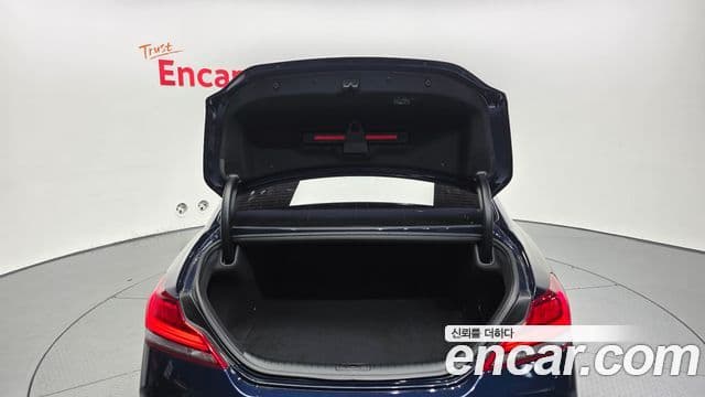 Genesis G70 2018 — ფოტო 20/20