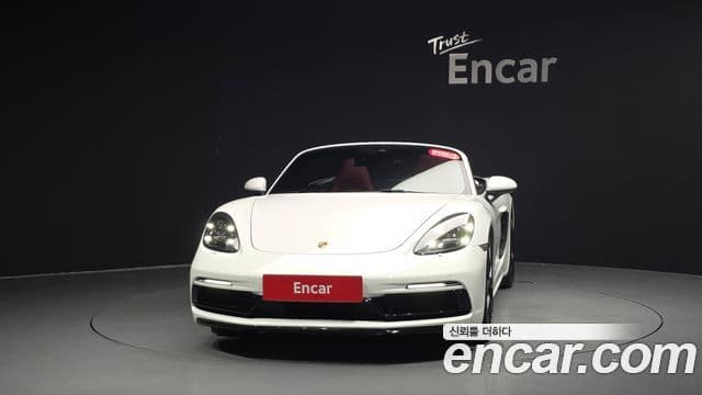 Porsche 718 Boxster 2019 — ფოტო 15/36