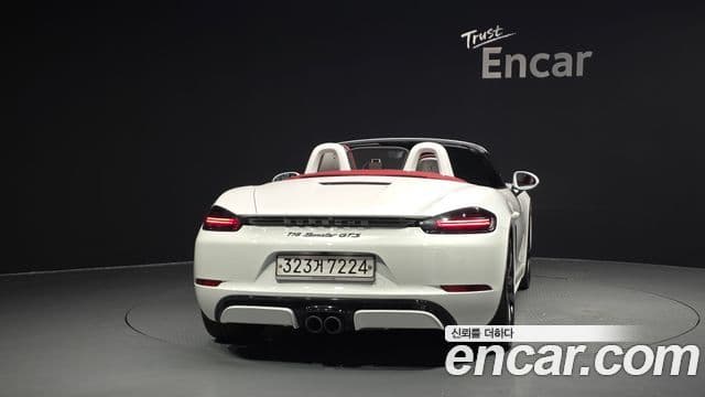 Porsche 718 Boxster 2019 — ფოტო 32/36