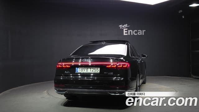 Audi A8 2021 — Şəkil 4/20