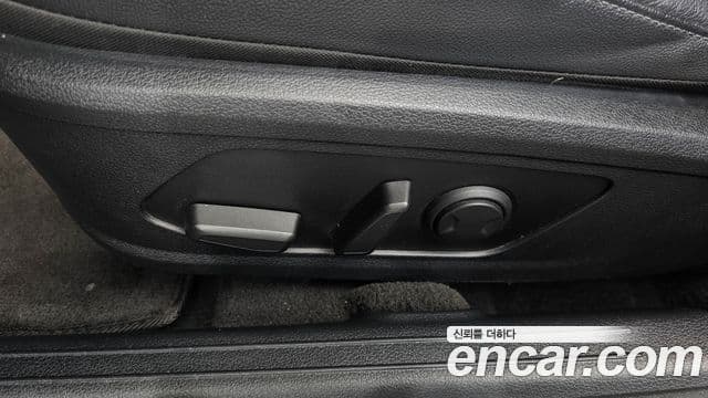 Hyundai Sonata 2022 — ფოტო 18/20