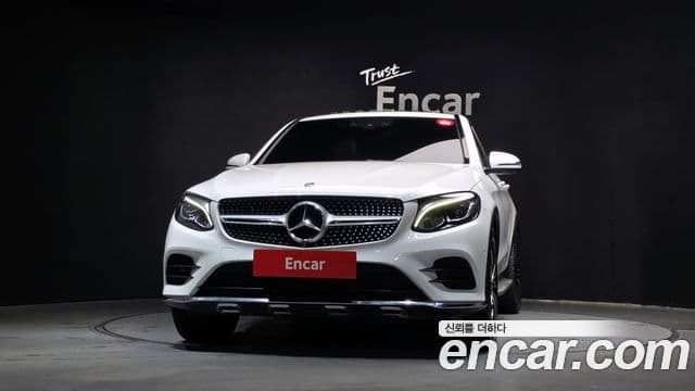 Mercedes-Benz GLC-Class 2018 — Şəkil 3/20