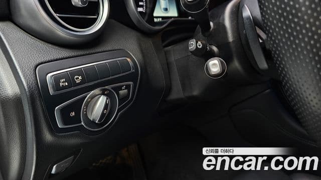 Mercedes-Benz GLC-Class 2018 — Şəkil 20/20