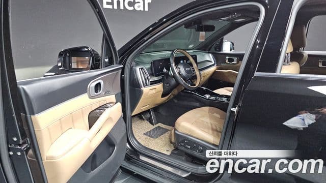 Kia Sorento 2023 — Фото 10/20