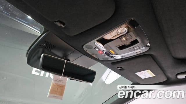Kia Sorento 2023 — Photo 14/36