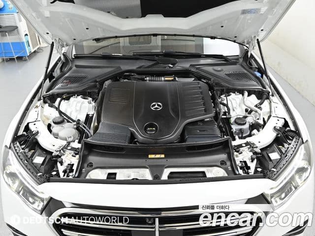 Mercedes-Benz E-Class 2024 — Şəkil 5/20