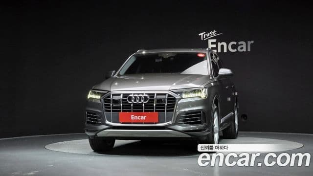 Audi Q7 2021 — Şəkil 3/20