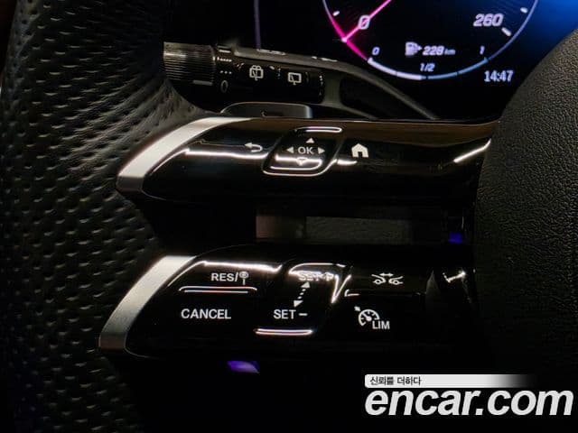 Mercedes-Benz GLC-Class 2025 — Фото 17/20