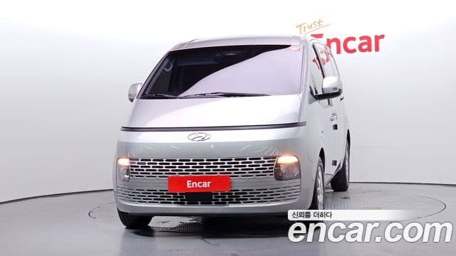 Hyundai Staria 2022 — Фото 3/20