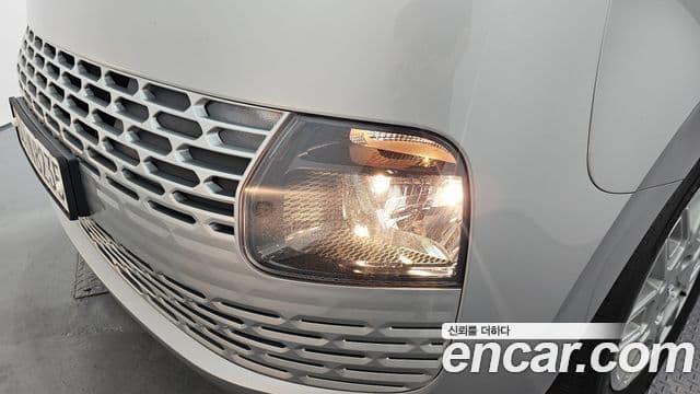 Hyundai Staria 2022 — Şəkil 31/31
