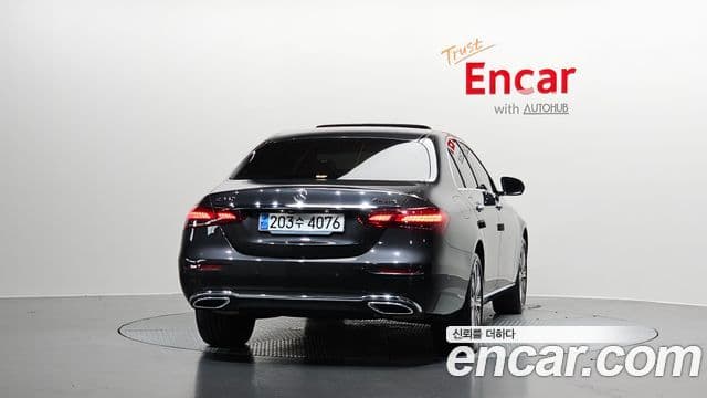 Mercedes-Benz E-Class 2023 — Şəkil 4/20