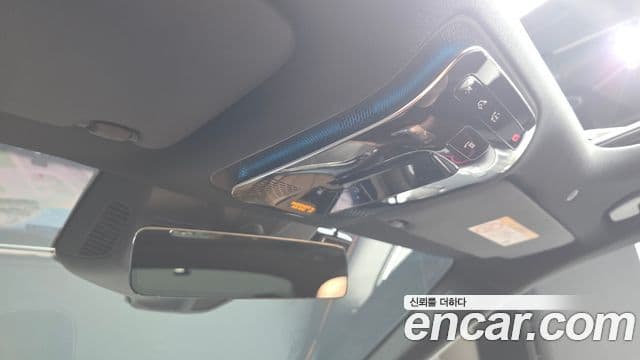 Mercedes-Benz E-Class 2024 — ფოტო 18/20