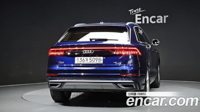 Audi Q7 2020 — фото 3 из 20