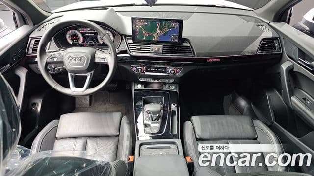 Audi Q5 2022 — Şəkil 7/20