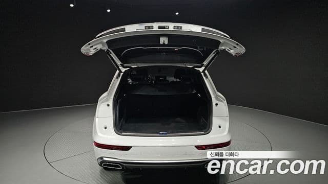 Audi Q5 2022 — Photo 31/34