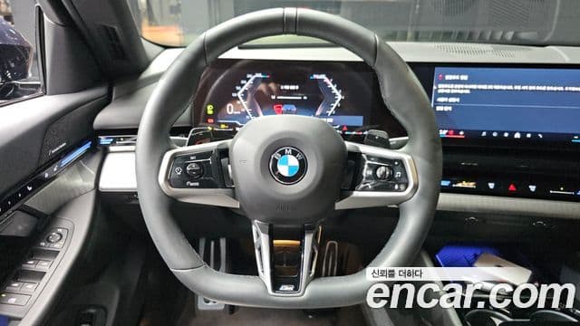 BMW 5 Series 2024 — Şəkil 13/20