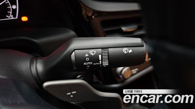 Lexus ES300h 2025 — ფოტო 20/20