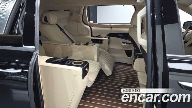 Kia Carnival 2022 — Şəkil 12/20