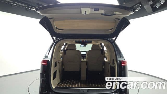 Kia Carnival 2022 — Şəkil 20/20