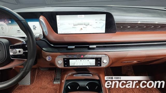 Genesis G90 2023 — ფოტო 14/20