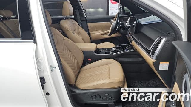 Kia Sorento 2023 — Şəkil 10/20