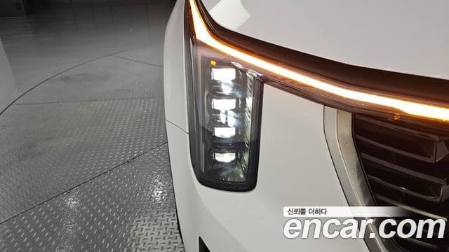 Kia Sorento 2023 — Photo 18/34