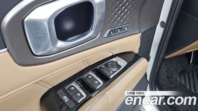 Kia Sorento 2023 — Photo 11/34