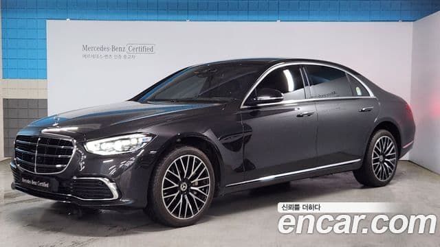Mercedes-Benz S-Class 2024 — Photo 3/20