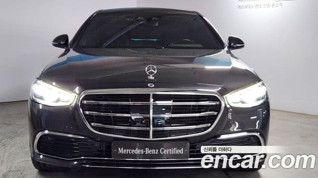 Mercedes-Benz S-Class 2024 — Photo 18/20