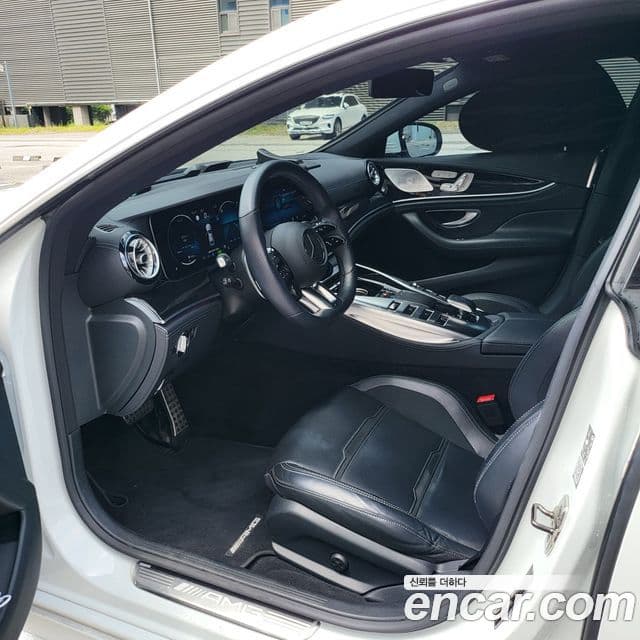 Mercedes-Benz AMG GT 2022 — Photo 7/18