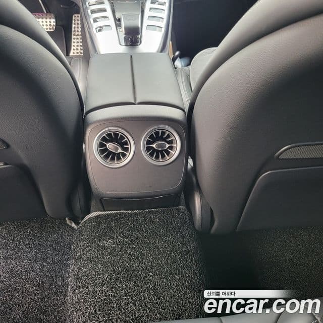 Mercedes-Benz AMG GT 2022 — Photo 2/18