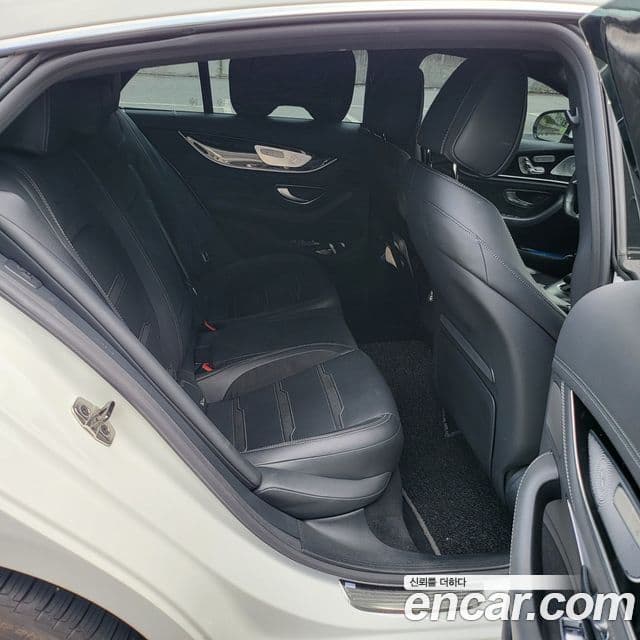 Mercedes-Benz AMG GT 2022 — Photo 9/18