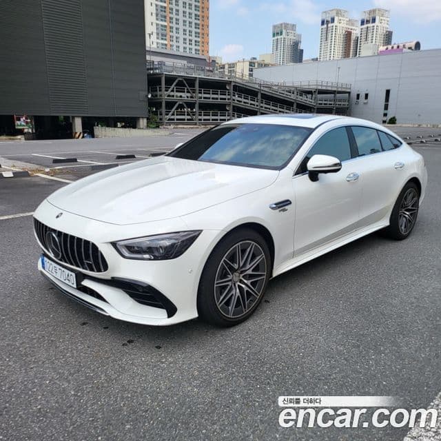 Mercedes-Benz AMG GT 2022 — Photo 13/18