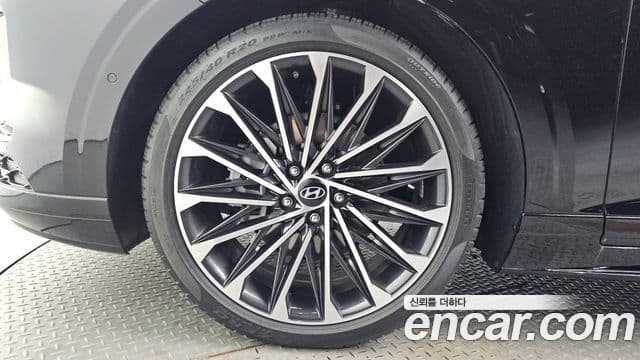 Hyundai Grandeur 2023 — ფოტო 5/20