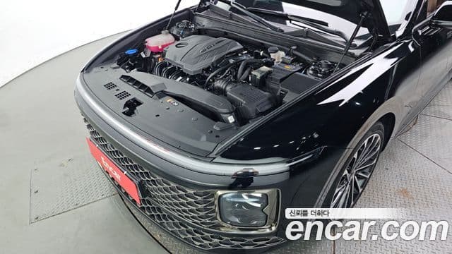 Hyundai Grandeur 2023 — ფოტო 6/20