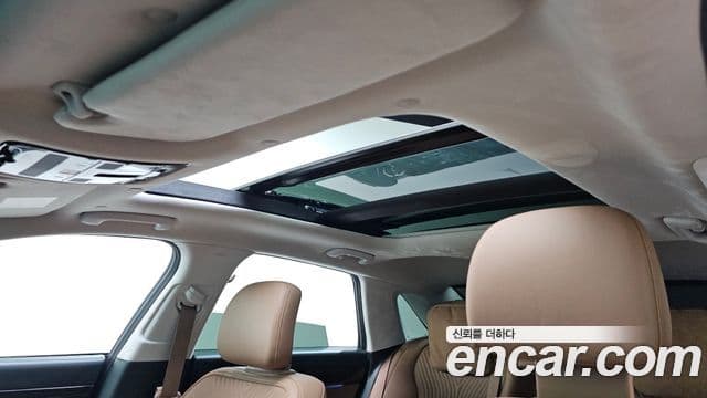 Hyundai Grandeur 2023 — ფოტო 18/20
