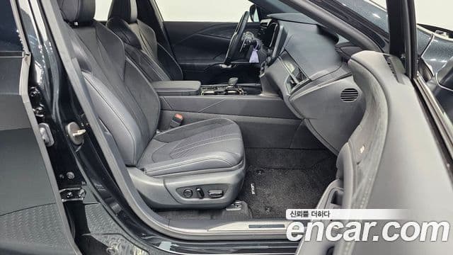 Lexus RX500h 2024 — Photo 24/35