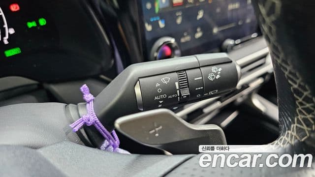 Lexus RX500h 2024 — Photo 29/35