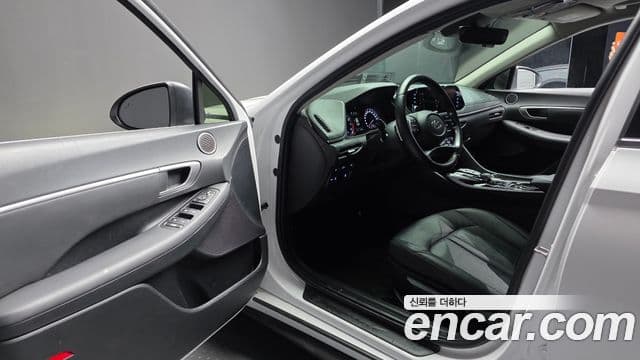 Hyundai Sonata 2022 — Şəkil 10/20
