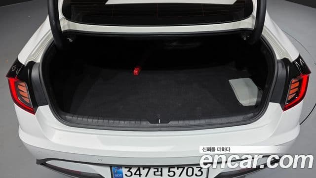 Hyundai Sonata 2022 — Şəkil 16/20