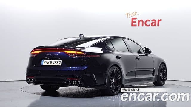 Kia Stinger 2021 — Şəkil 1/20