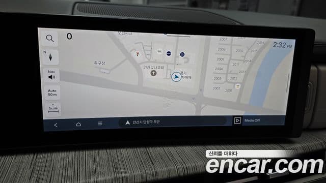 Hyundai Santa Fe 2024 — Şəkil 14/20