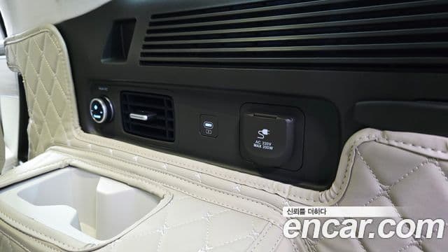 Hyundai Santa Fe 2024 — Şəkil 19/20