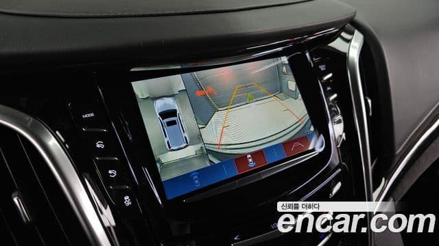 Cadillac Escalade 2020 — ფოტო 15/20
