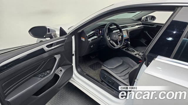 Volkswagen Arteon 2022 — ფოტო 11/20