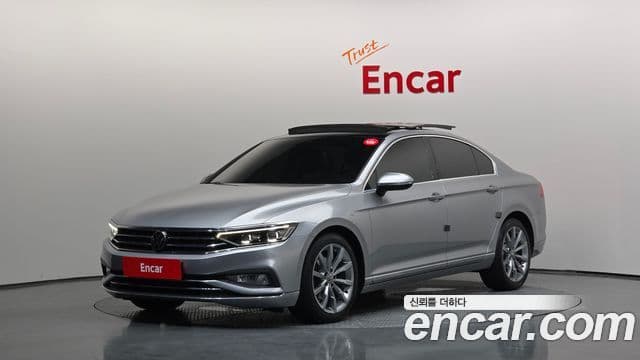 Volkswagen Passat GT 2021 — Şəkil 1/20