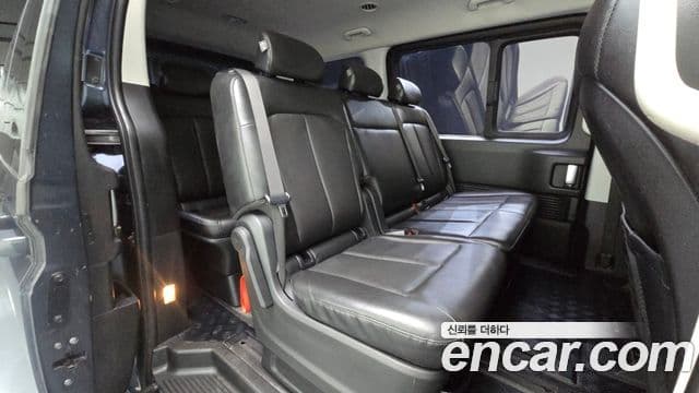 Hyundai Staria 2023 — Фото 11/20